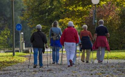 Seniori môžu predísť starnutiu či osteoporóze pravidelným pohybom