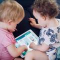 Nadmerne strávený čas v digitálnom priestore ovplyvňuje komunikačné schopnosti detí