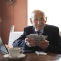 73% seniorov nie je spokojných s výškou svojho dôchodku