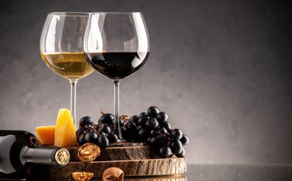 Proti rakovine, depresii ale aj demencii. Ako byť zdravší vďaka červenému vínu?