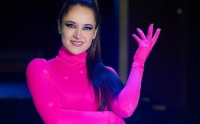 Natália Hatalová predstavuje svoj prvý letný song Táto noc