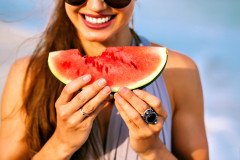 summer-close-up-details-woman-with-pretty-smile-holding-piece-sweet-tasty-watermelon-vegan-food-perfect-meal-beach